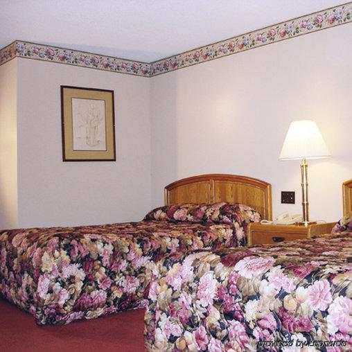 Bravo Inn Greensboro Jamestown Kamer foto